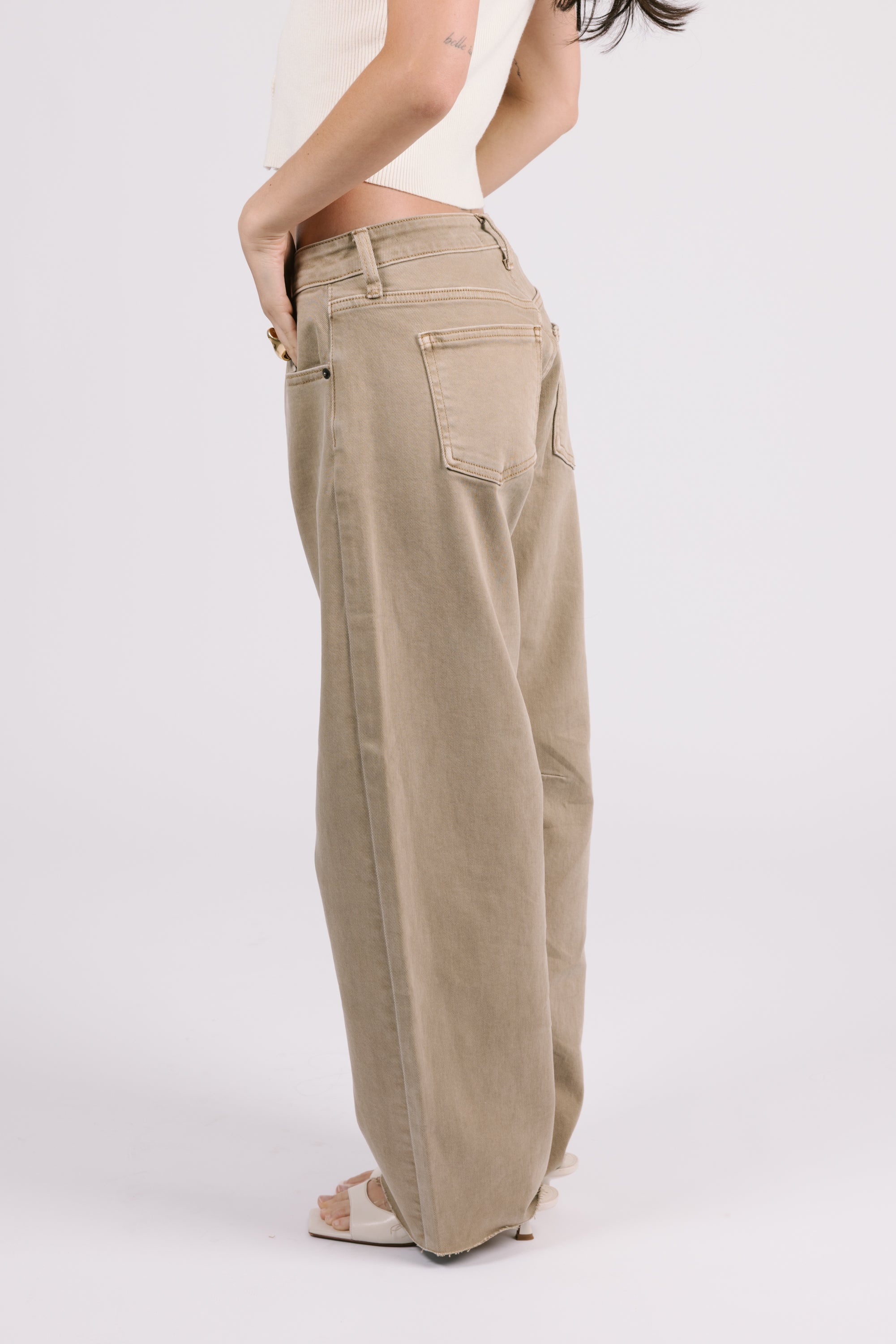 Rae Jeans in Khaki