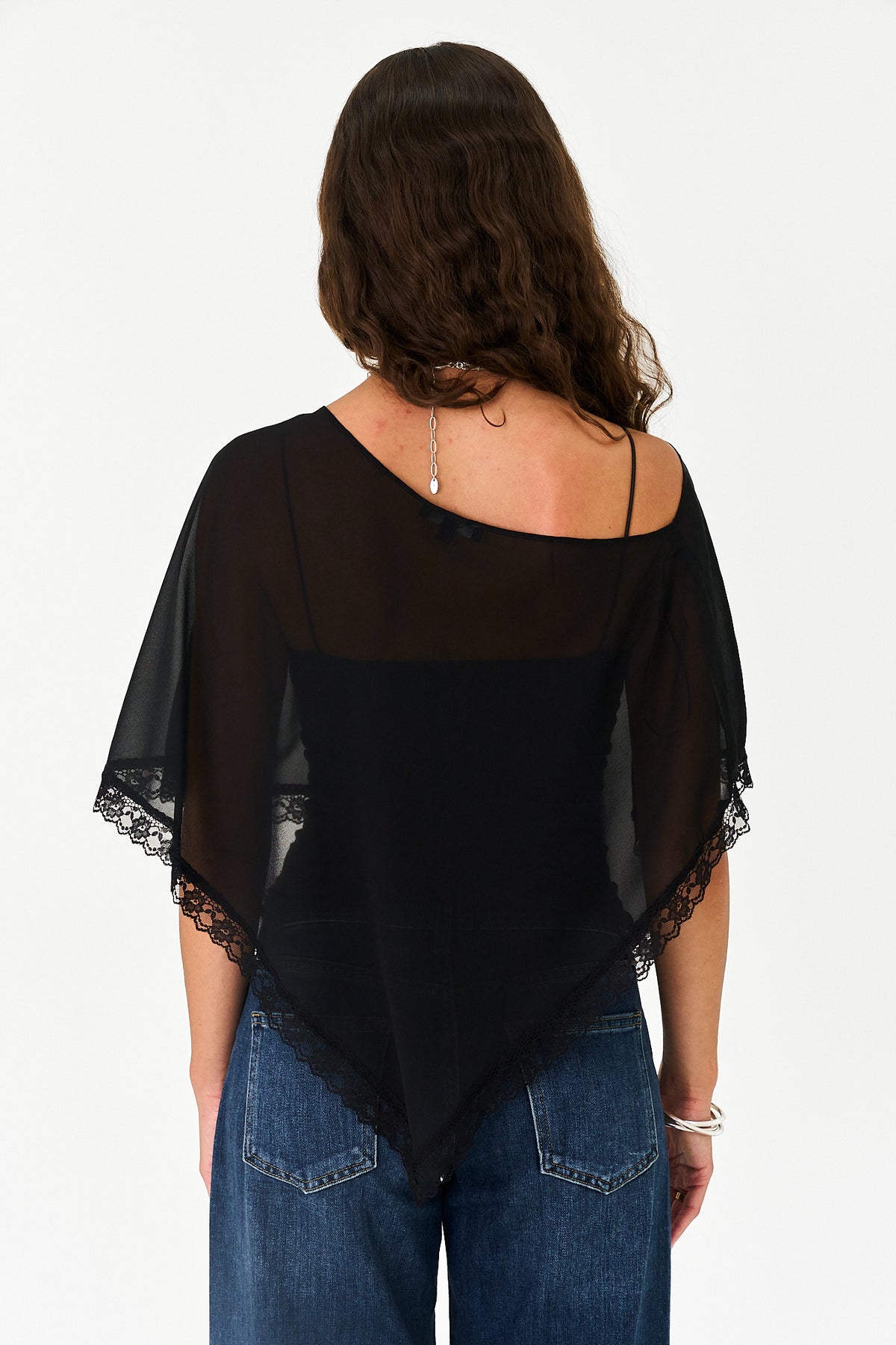 Lana Poncho