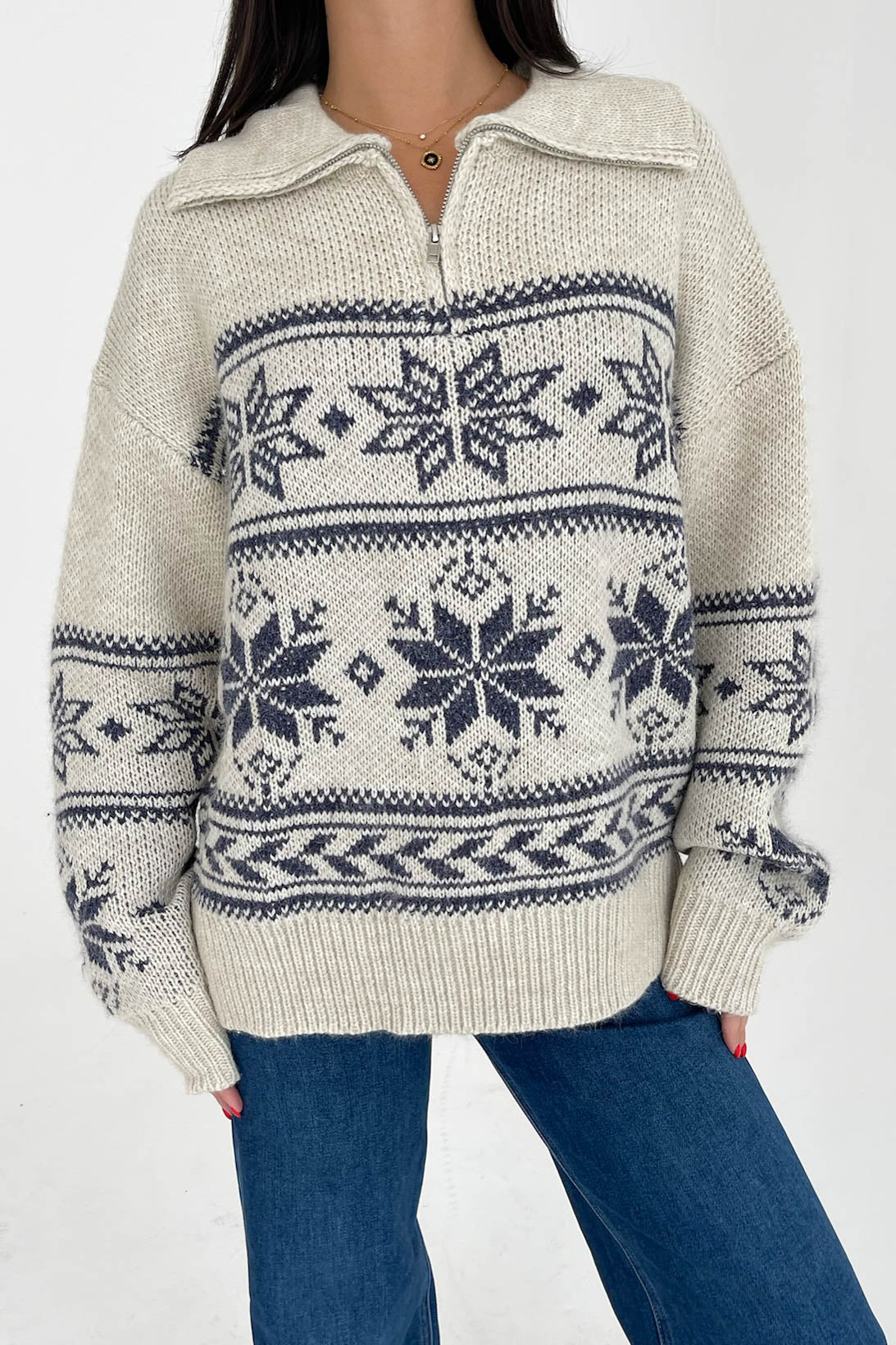 Warm Me Up Sweater in Cream/Navy