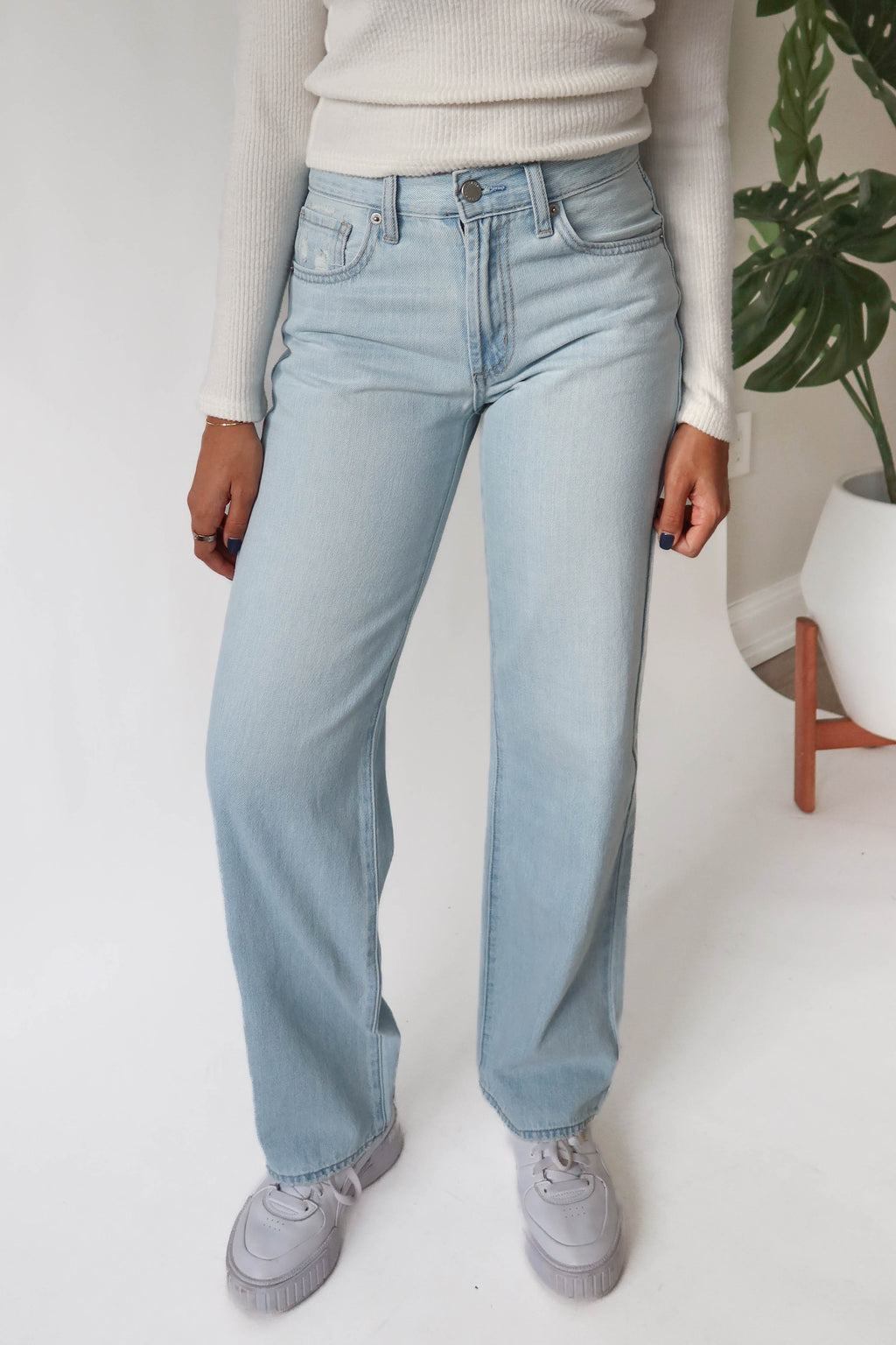Halston Jeans – Grey Bandit
